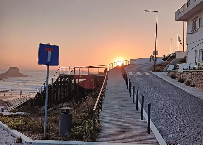Zambujeiraseahouse - 100M Da Praia